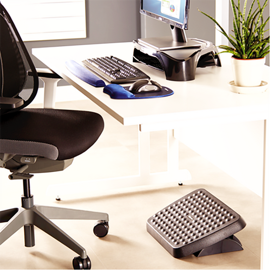 Fellowes Fw48121 Standard Ergonomic Foot Rest