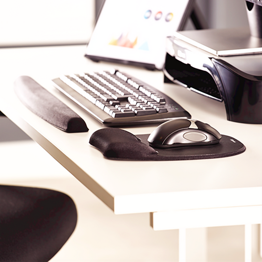 Fellowes FW9176501 Memory Foam Mouse Pad With Wrist Rest