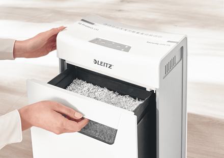 Load image into Gallery viewer, Leitz Protect 8 Cross-cut (4x40mm) 8-Sheet Shredder
