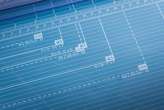 Dahle 550 A4 360mm 專業滾輪式切紙器