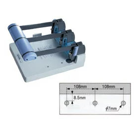 Load image into Gallery viewer, Carl 3-Holes Heavy Duty Punch #123N&#39; (145 sheets)
